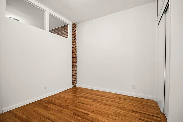 Rented by Cooper & Cooper Real Estate | media 4