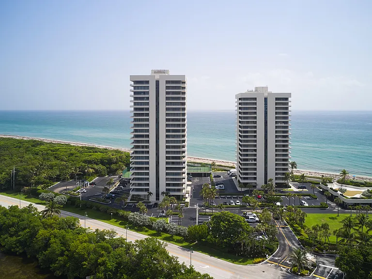 5550 N Ocean Dr #9D — Photo 32