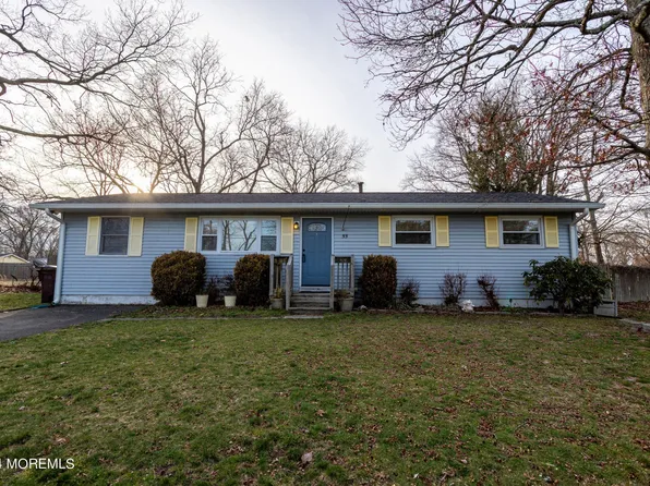 55 Pheasant Drive, Bayville, NJ 08721