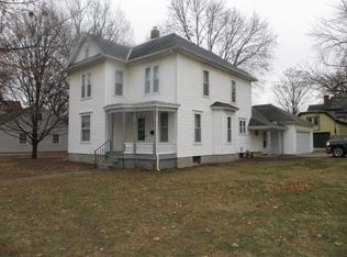 222 W Lincoln St, Pontiac, IL 61764