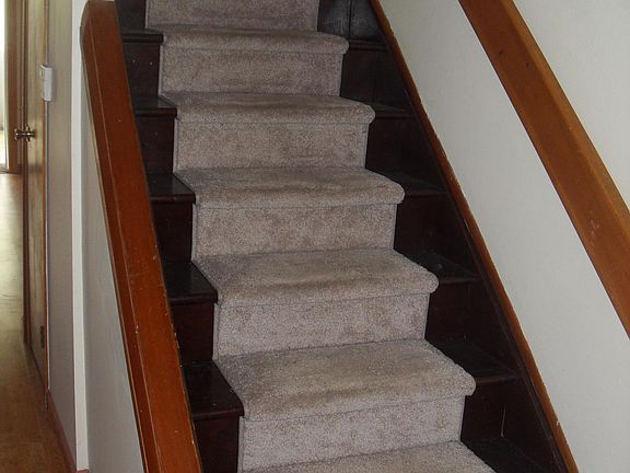 2nd image of 99 Lancelot Ln #99
