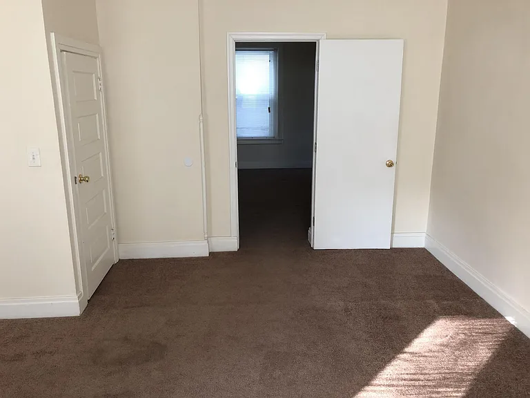 221 Cocoa Ave — Photo 7