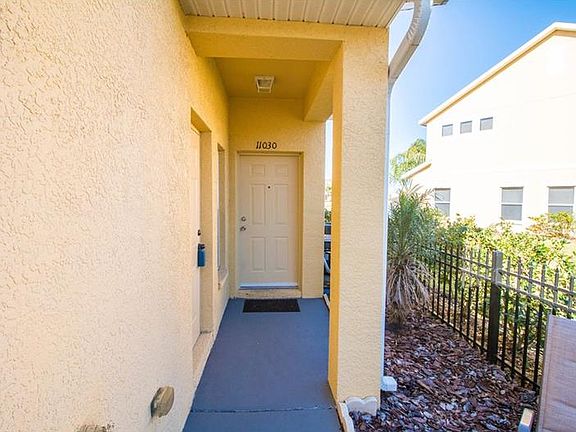 4th image of 11030 Winter Crest Dr