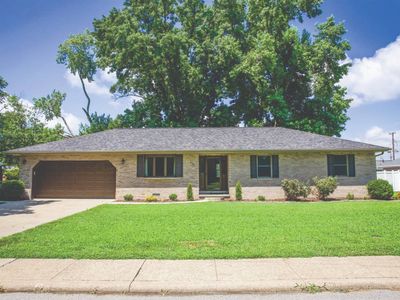 614 Montgomery Cir, Carmi, IL, 62821