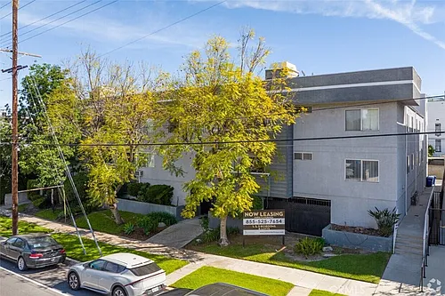 4406 Cahuenga Blvd #109A Photo 1