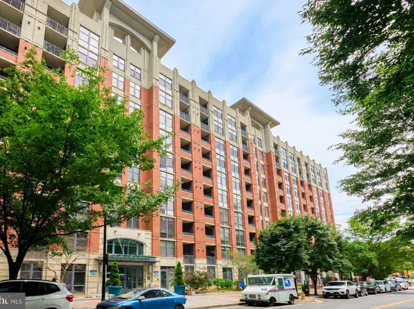 1021 N Garfield St APT 617, Arlington, VA 22201