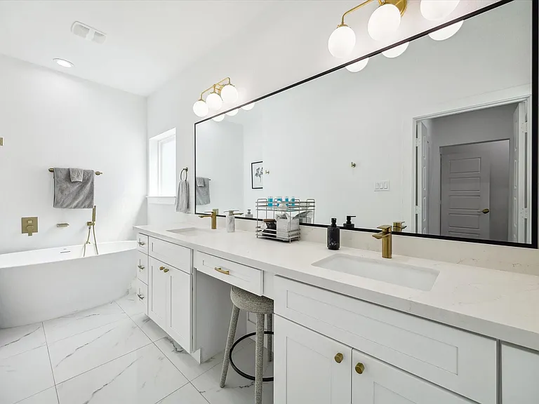 5021 Creekmont Dr — Photo 21