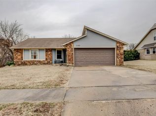 1105 W Durham St, Broken Arrow, OK 74011