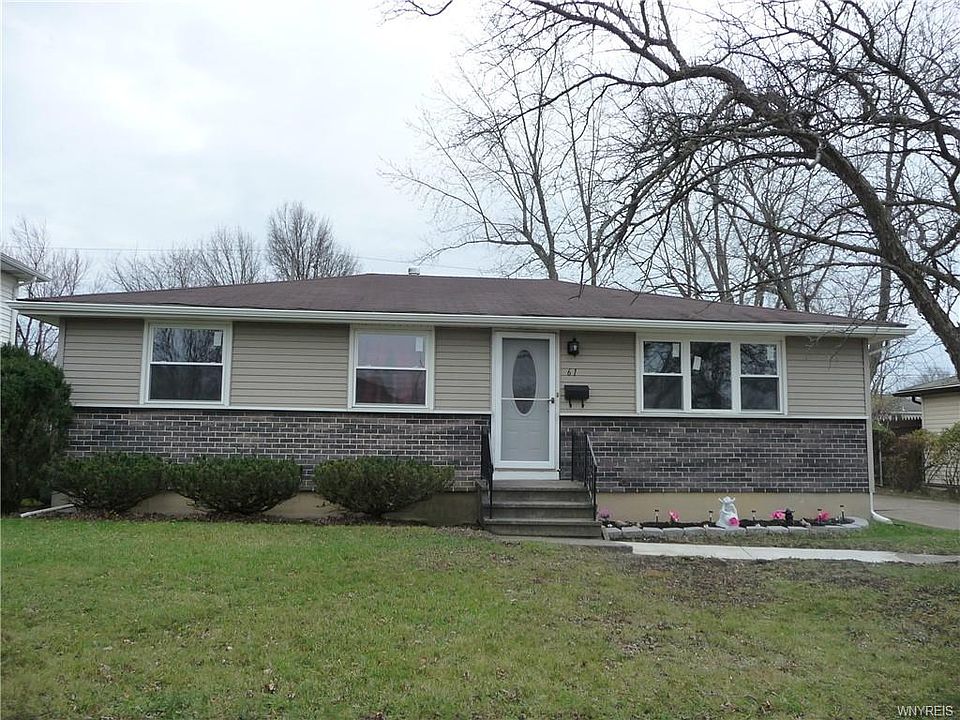 1st image of 61 Marilyn Dr