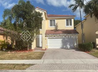 7765 NW 19th Ct, Hollywood, FL 33024