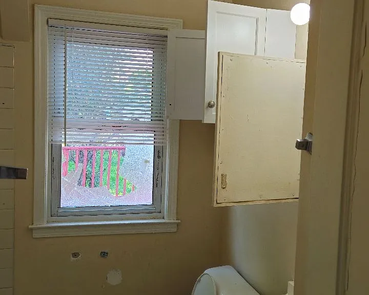 17750 Lincoln Ave — Photo 5
