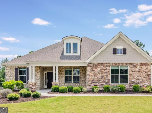 1374 Highland Wood Ct, Auburn, GA 30011