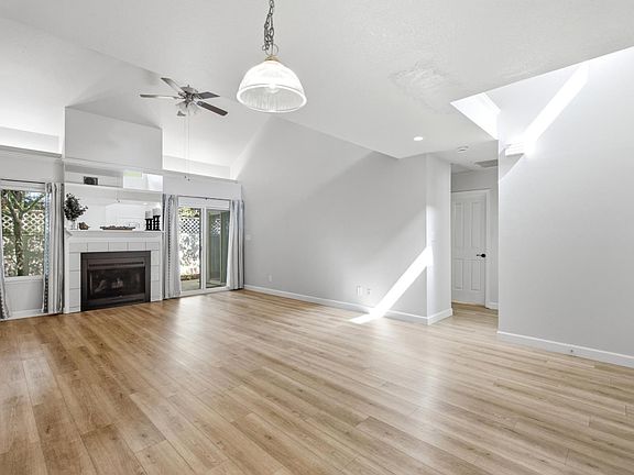 5th image of 474 E Alluvial Ave Unit 119