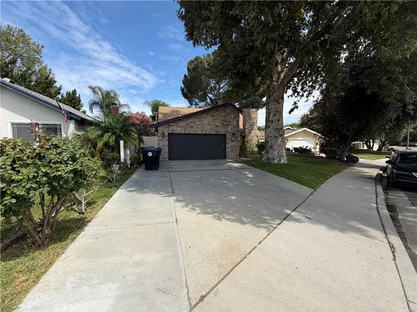 23521 Via Chantilly, Santa Clarita, CA 91355