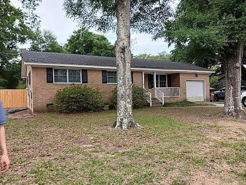 1209 Julian Clark Rd Photo 1
