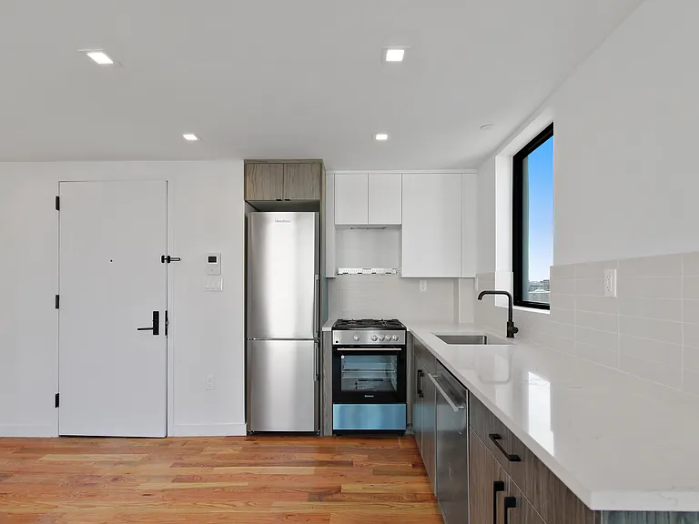 514 Herkimer St #5A — Photo 14