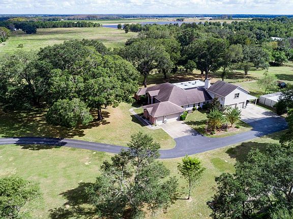 3rd image of 11119 Serenity Oaks Ln