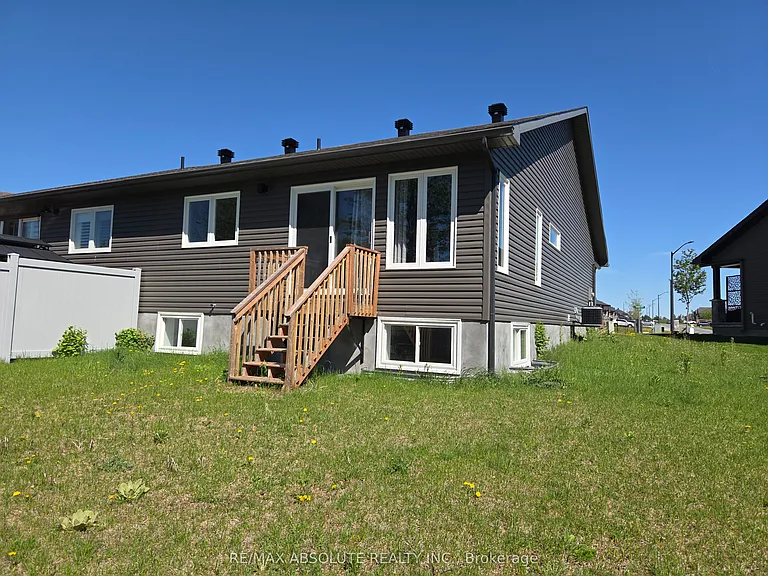 15 Seabert Dr — Photo 15