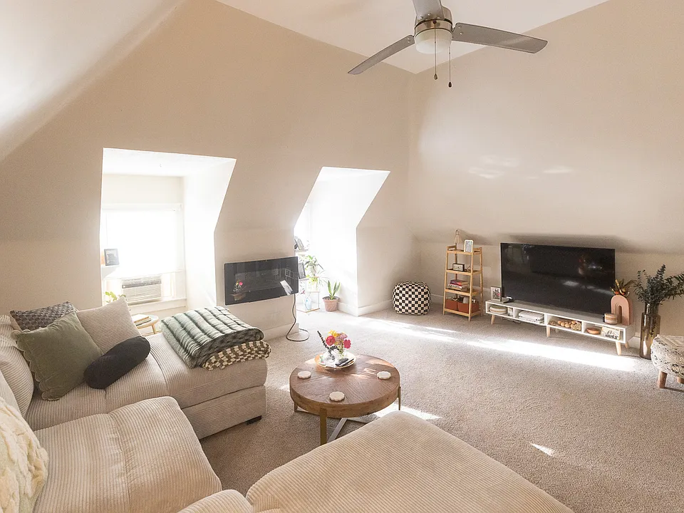 785 Richmond Ave