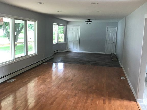 2nd image of 278 Parkside Ave #B