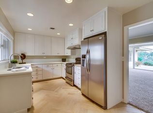 6180 Paseo Arbolado #6180C, Rancho Santa Fe, CA 92067