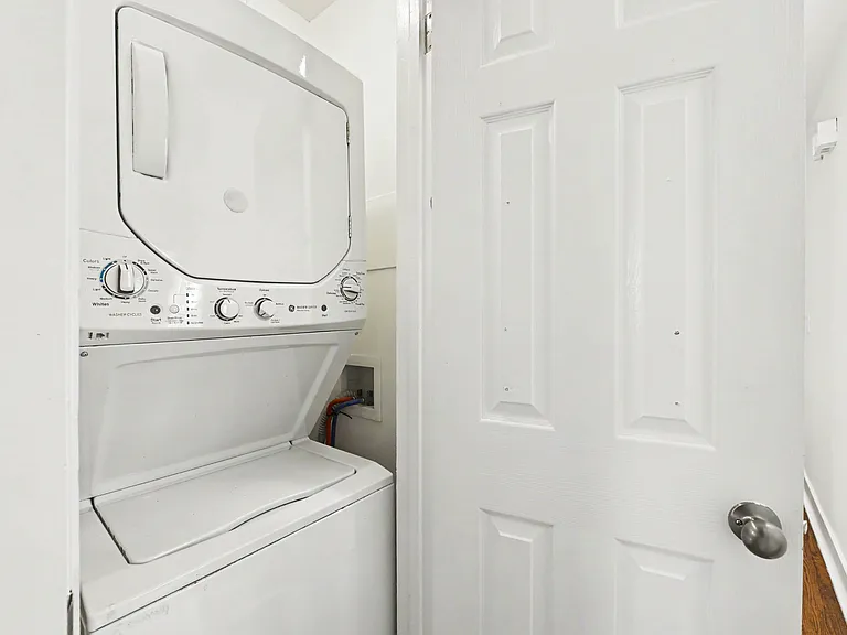 18 Ophir Dr — Photo 11