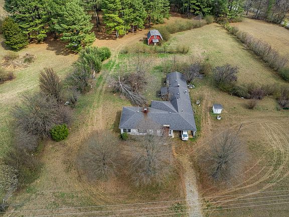 2nd image of 24B Busby Rd Lot B