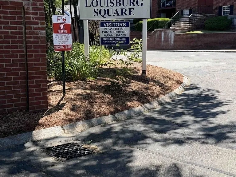 1 Louisburg Sq #1 — Photo 12