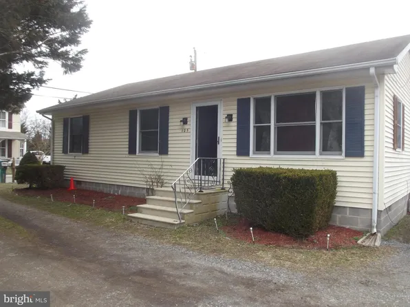 105 Maple Ave, Greensboro, MD 21639