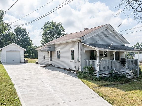 2nd image of 228 S Prospect St