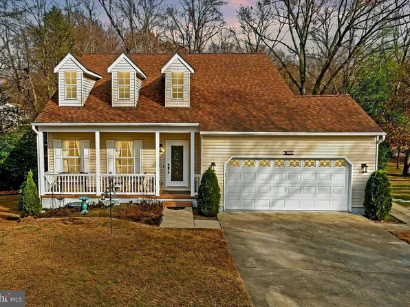 9201 Goose Pond Dr, Pasadena, MD 21122