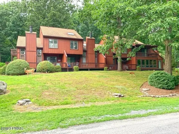 1209 Crest Cir, Lakeville, PA 18438