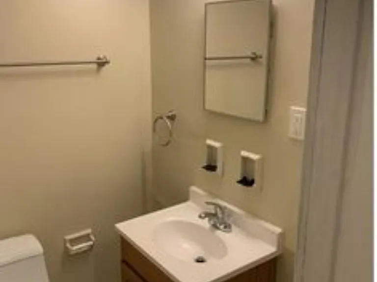 210 S Wayne Ave #4 — Photo 3