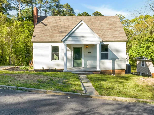 413 9th St NW, Fort Payne, AL 35967