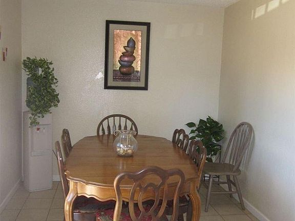 3rd image of 716 Northfield Dr APT D