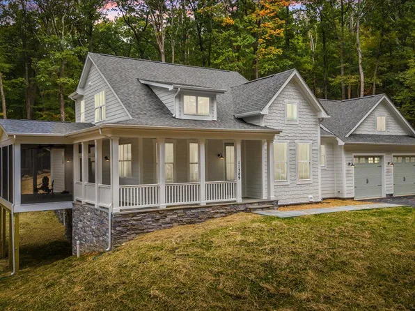11309 Rum Springs Rd, Myersville, MD 21773