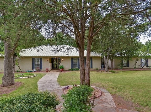 2nd image of 102 Shady Grove Ct