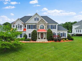 401 Calloway Ct, Silver Spring, MD 20861