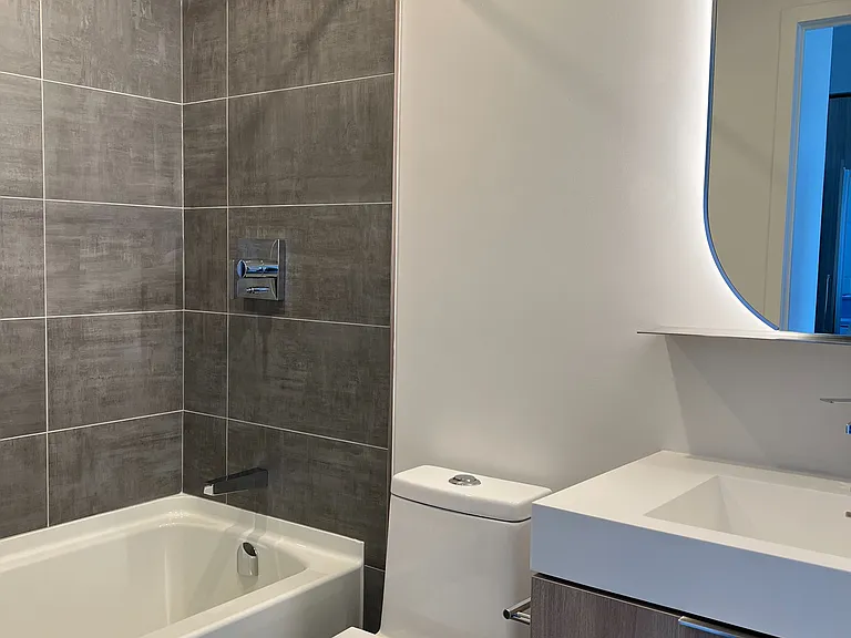 15 Holmes Ave #905 — Photo 7