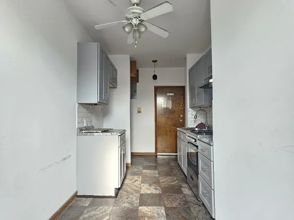 2159 East 2nd Street image 11 of 14