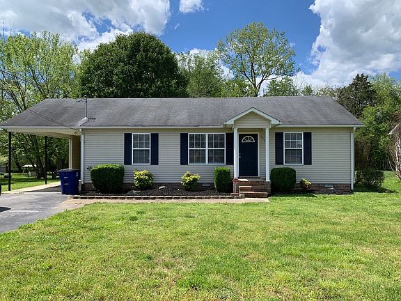 2nd image of 204 Canova Ct