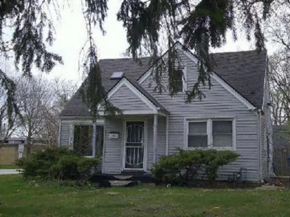 1905 E Linden St, Kankakee, IL 60901