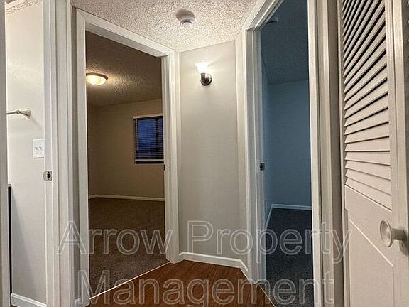 5th image of 3405 Holdrege St #308
