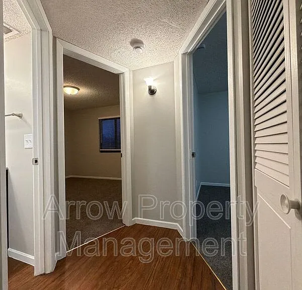 3405 Holdrege St #308 — Photo 5