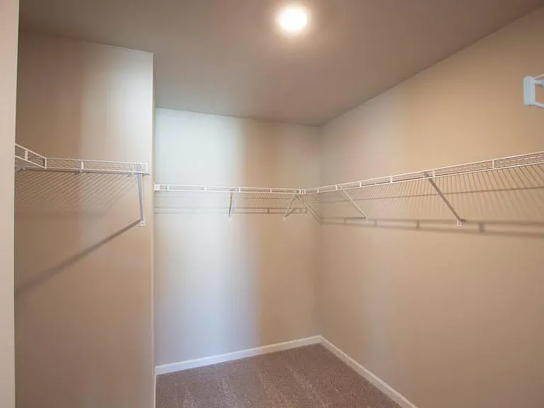 128 Briarwood Dr — Photo 17