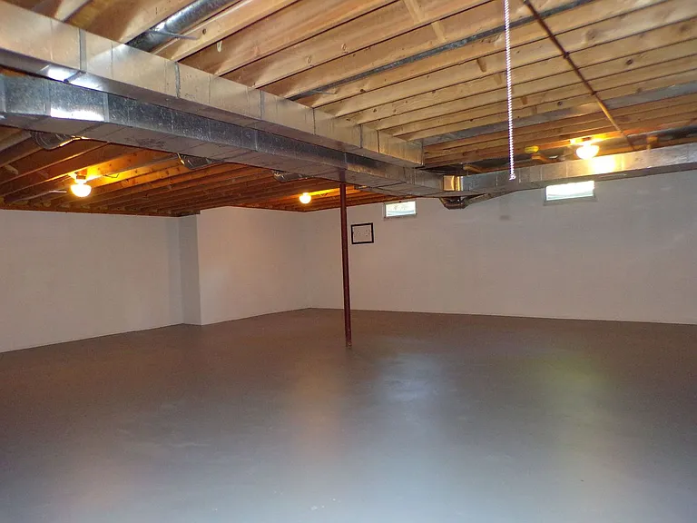 4015 Holiday North Ct — Photo 25