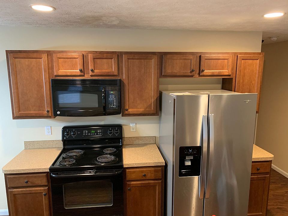 Concord Village 36631 Bordeaux Avon OH Zillow