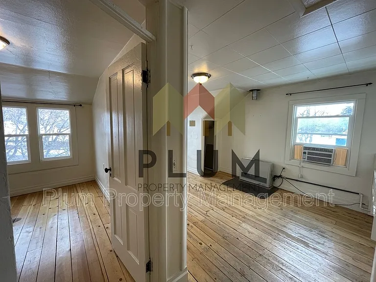 807 Bulwer St #B — Photo 3