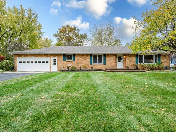 2368 Shoreham Dr, Saint Joseph, MI 49085