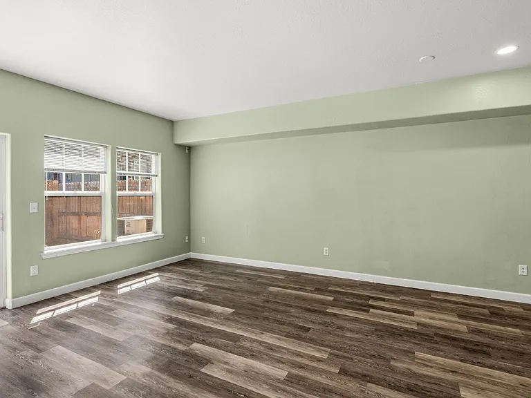 7834 Phaedra Ln — Photo 10